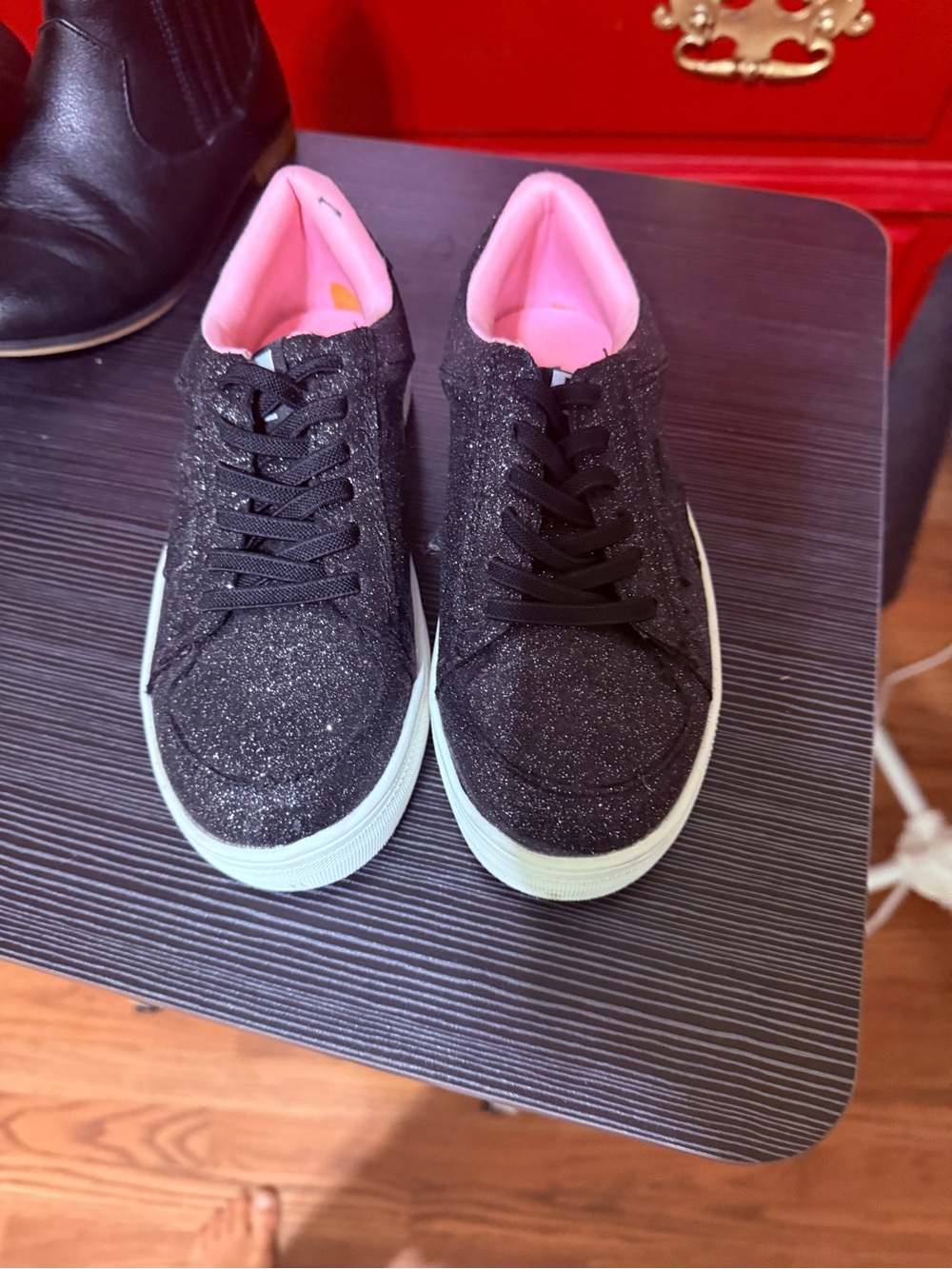 Black glitter shoes youth 2